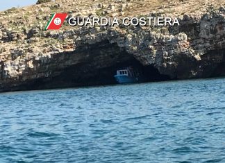 Portano i turisti all’interno delle grotte interdette, tre denunce