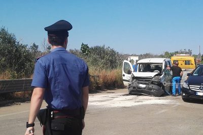 Schianto frontale sulla via del mare, quattro feriti: in ospedale anche una coppia di fidanzati - Corriere Salentino
