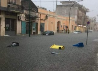 Maltempo in Puglia, l’allerta meteo si aggrava: piogge torrenziali in Salento