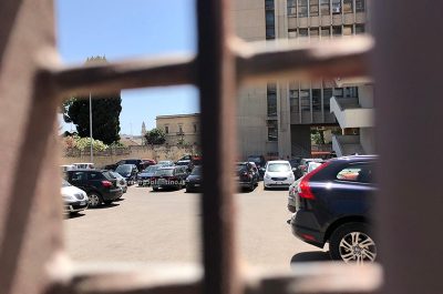 Allarme bomba in Tribunale, ma si tratta di un vecchio bossolo di mortaio inerte - Corriere Salentino