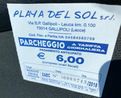 Viaggio nei lidi chic di Gallipoli con il business dei parcheggi d’oro in posizione di monopolio - Corriere Salentino