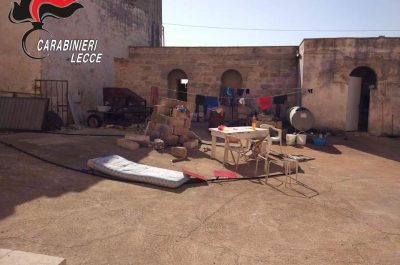 Operai costretti a lavorare per ore sotto al sole cocente per pochi spiccioli: arrestato imprenditore - Corriere Salentino