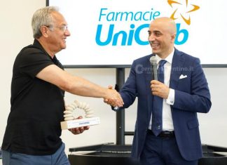 Julio Velasco nel centro di formazione delle farmacie UniClub a Maglie