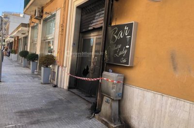 Bar devastato dalle fiamme, secondo incendio in un anno a due passi da Piazza Mazzini - Corriere Salentino
