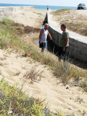 Frigole, canali ostruiti segnalati ai vertici del Consorzio di bonifica con un’ispezione - Corriere Salentino