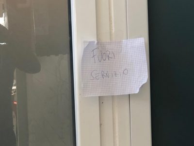 Quei disservizi anomali in alcuni lidi che i turisti denunciano. Bagno fuori servizio? Devi chiudere - Corriere Salentino