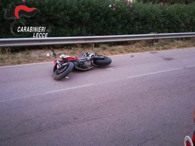 Schianto fatale tra auto e moto: muore centauro 31enne, due altri feriti in ospedale - Corriere Salentino