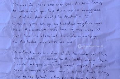 Arriva un messaggio in bottiglia con un inno alla vita: "Vivete al massimo per essere sempre felici" - Corriere Salentino