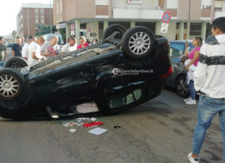 Schianto in città, un’auto si ribalta e una donna resta incastrata: paura ai Salesiani