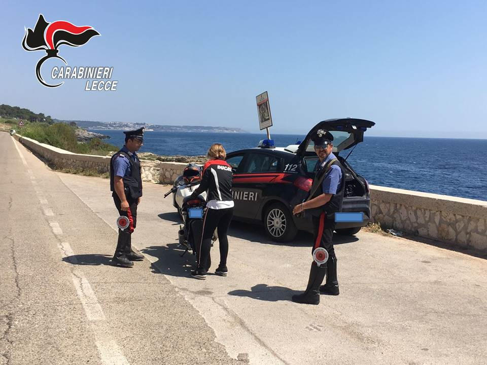 Alla guida con alcol e droga nel sangue: pioggia di denunce e strage di patenti in tutto il Salento - Corriere Salentino