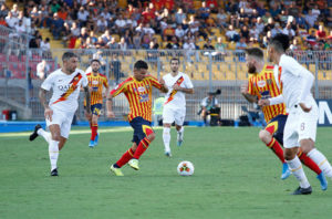 Continua la maledizione tra le mura amiche. Lecce - Roma 0-1 - Corriere Salentino