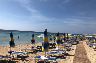 Nel Salento il sogno estivo continua, ma tanti lidi sono pronti a smontare già da domani - Corriere Salentino