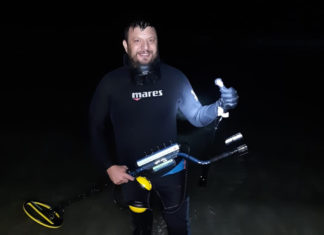 SOS Metal detector, i volontari che dispensano sorrisi