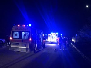 Violento impatto all’uscita di Corigliano: travolti due ragazzi sullo scooter - Corriere Salentino