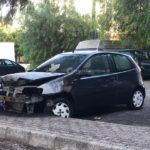 "Notte rovente" in via Pistoia, le fiamme colpiscono l'auto di una residente: si indaga sulle cause - Corriere Salentino