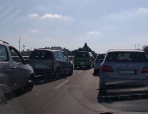 Tamponamento sulla 101, un ferito in ospedale con “codice rosso” e lunghe code - Corriere Salentino