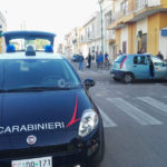 Stop non rispettato, scontro all'incrocio nel centro del paese: corsa in ospedale per una ragazza incinta - Corriere Salentino