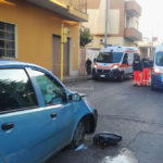 Stop non rispettato, scontro all'incrocio nel centro del paese: corsa in ospedale per una ragazza incinta - Corriere Salentino