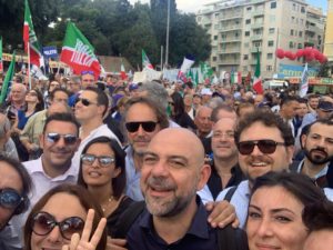 Roma, “Marea umana”: il centrodestra mostra i muscoli contro il governo. Oltre 40 pullman dalla Puglia - Corriere Salentino