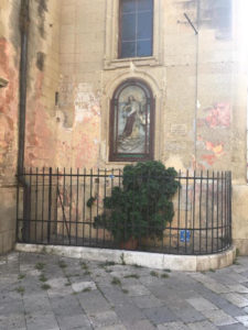 Alla Scoperta del Salento: l’edicola di Santa Lucia in Piazza Vittorio Emanuele II a Lecce - Corriere Salentino