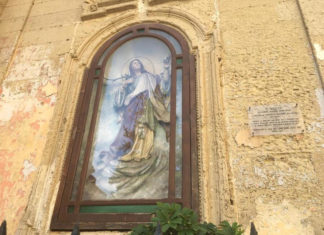 Alla Scoperta del Salento: l’edicola di Santa Lucia in Piazza Vittorio Emanuele II a Lecce