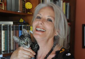 “Salone, salotto, salottino”, a Monteroni la presentazione del romanzo di Annalisa Bari - Corriere Salentino