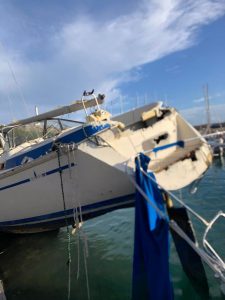 Barche dei migranti sequestrate per anni, un danno per i porti: 100 mila euro l’ultimo smaltimento - Corriere Salentino