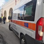 Esce di casa e divampano le fiamme: appartamento distrutto, muore uno dei cani - Corriere Salentino