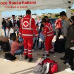 In 44 a bordo di un gommone al largo di Leuca, tra i migranti anche 11 bambini: nuovo sbarco nel Salento - Corriere Salentino