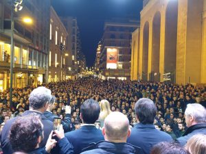 Bagno di folla per Giorgia: "Sardine sono il Pd mascherato". Trattative aperte per il candidato presidente - Corriere Salentino