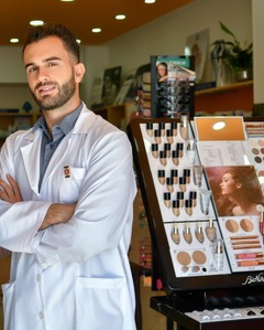 Sogliano Cavour, una raccolta solidale di parafarmaci per supportare l'associazione Sunrise Onlus di Borgagne - Corriere Salentino