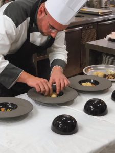 “La cucina è la mia vita e la mia passione”, è Loiola il vincitore del premio “Singolar Tenzone - il Salento incontra il Giappone” - Corriere Salentino