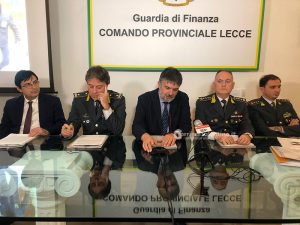 Traffico di migranti, maxi operazione internazionale: 13 arresti tra Italia e Grecia - Corriere Salentino