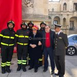 Vigili del fuoco in festa per Santa Barbara, la madre di un bimbo salvato: "Grandi uomini che cambiano la vita di tutti" - Corriere Salentino