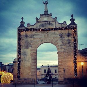 Auguri a chi c'è, a chi manca e a chi è lontano. - Corriere Salentino