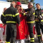 Santa Barbara, cerimonia anche a Tricase. Donato casco rosso a mons. Angiuli - Corriere Salentino