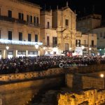 Le sardine in Piazza Sant’Oronzo cantano “Bella ciao” e lanciano il grido di battaglia antisovranista - Corriere Salentino