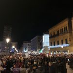 Le sardine in Piazza Sant’Oronzo cantano “Bella ciao” e lanciano il grido di battaglia antisovranista - Corriere Salentino