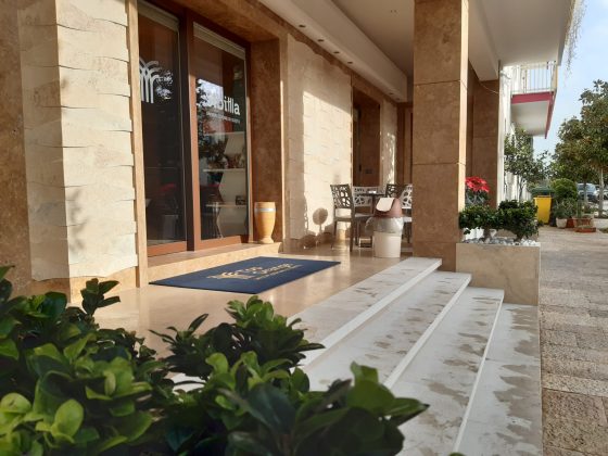 Grande festa a Top Orange, la storica pasticceria di Zollino - Corriere Salentino