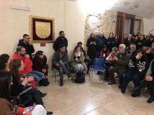 A Galatone in pochi rispondono all’appello antileghista delle Sardine: salta il concerto per il maltempo - Corriere Salentino