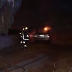 Un cortocircuito alla termocoperta scatena l'Inferno, casa distrutta. Brucia anche una vettura - Corriere Salentino