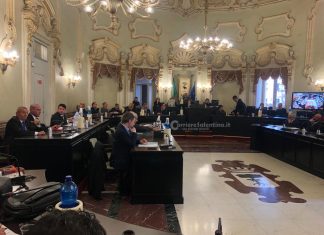 Foibe, polemiche di Fratelli d’Italia: “Assurdo silenzio di Salvemini”. Delli Noci fa un post per ricordare