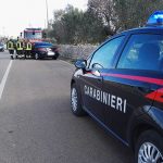 Auto si ribalta dopo lo schianto contro un muretto, in ospedale con "codice rosso" - Corriere Salentino