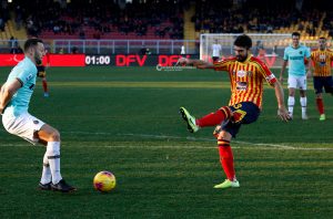 Le pagelle dei giallorossi: Mancosu da impazzire, Falco scheggia il sogno - Corriere Salentino