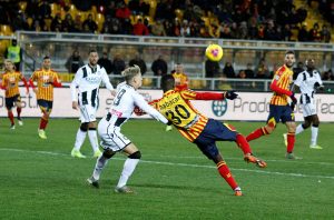 Le pagelle di Lecce - Udinese: il centrocampo non aiuta mai la difesa. Gabriel evita un passivo più ampio - Corriere Salentino