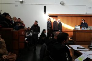 Processo attivisti No Tap, in un'aula gremita sfilano i testi dell'accusa, assente la multinazionale - Corriere Salentino