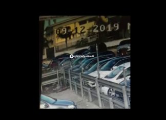 Le immagini in esclusiva: ecco come si ruba un’auto in 30 secondi. A Lecce tre furti al giorno