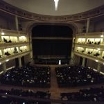 Un brillante e divertente Paese dei Campanelli al Teatro Apollo - Corriere Salentino