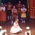 Un brillante e divertente Paese dei Campanelli al Teatro Apollo - Corriere Salentino