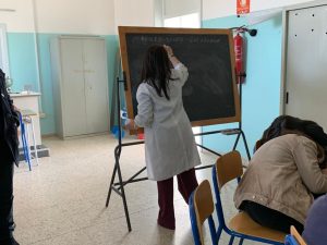 Manca l’amuchina in farmacia? Niente paura, la fanno a scuola, al Galilei Costa Scarambone - Corriere Salentino